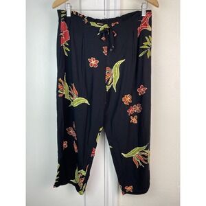 Nomadic Traders Women's S Black Tropical Floral Crop Rayon Drawstring Pants